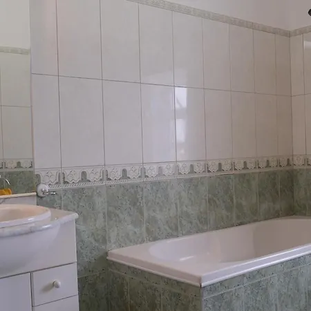 Tatil Evi Quinta Do Carmo House With View Calheta (Madeira)
