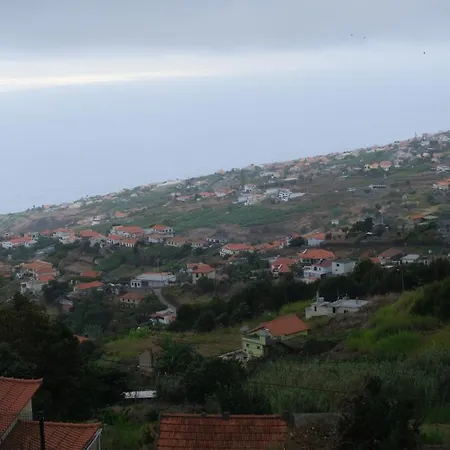 Quinta Do Carmo House With View בית נופש