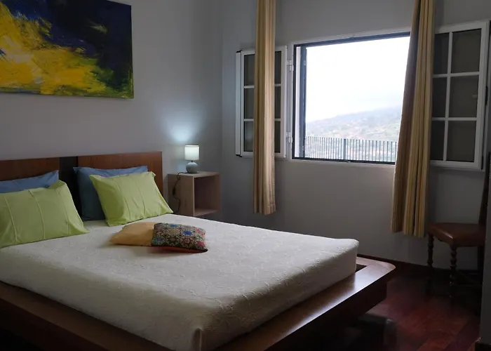Quinta Do Carmo House With View Calheta