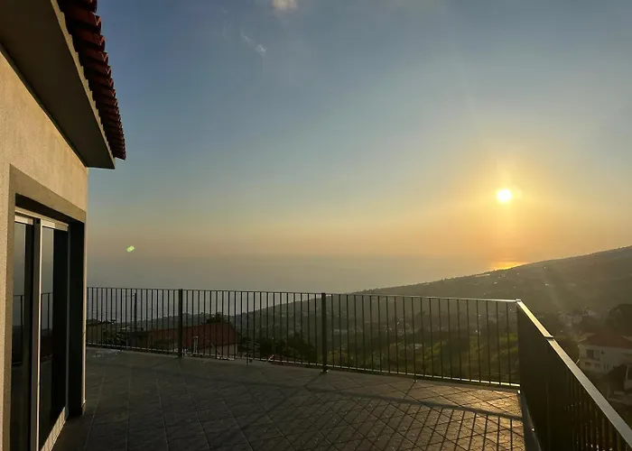 Tatil Evi Quinta Do Carmo House With View Calheta (Madeira)