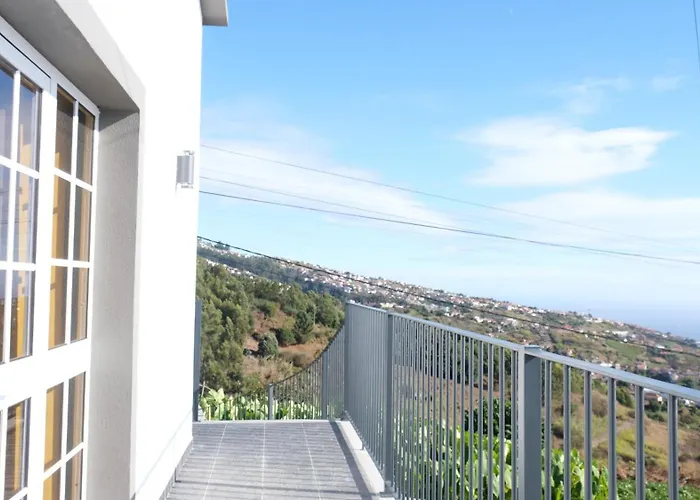 Quinta Do Carmo House With View * Calheta